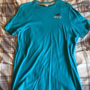 Size medium light blue Hollister t-shirt